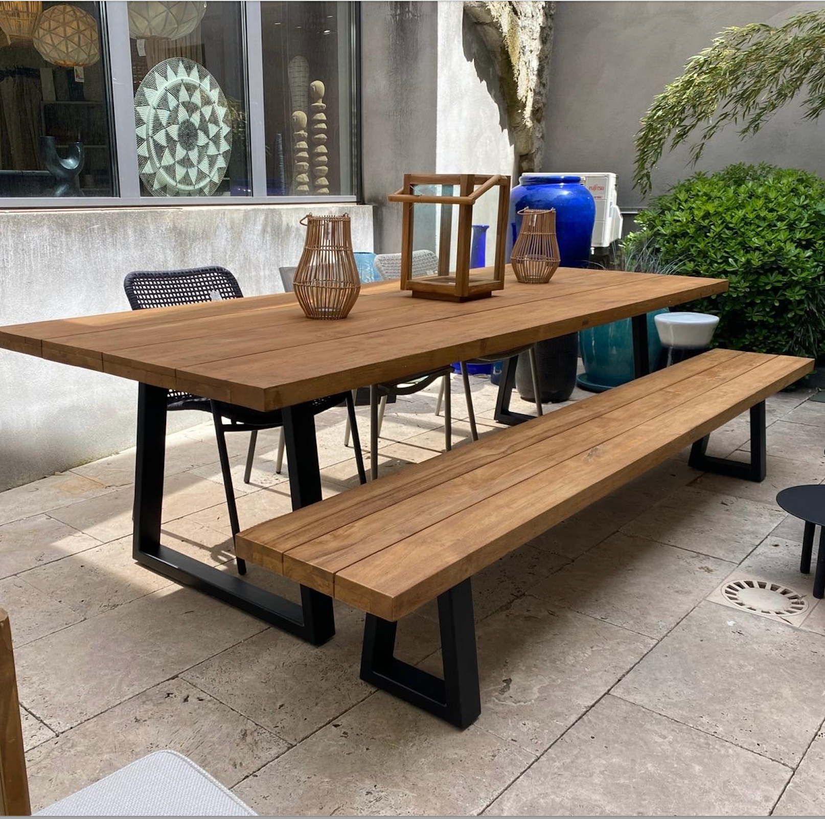 Tables - OVIO Home