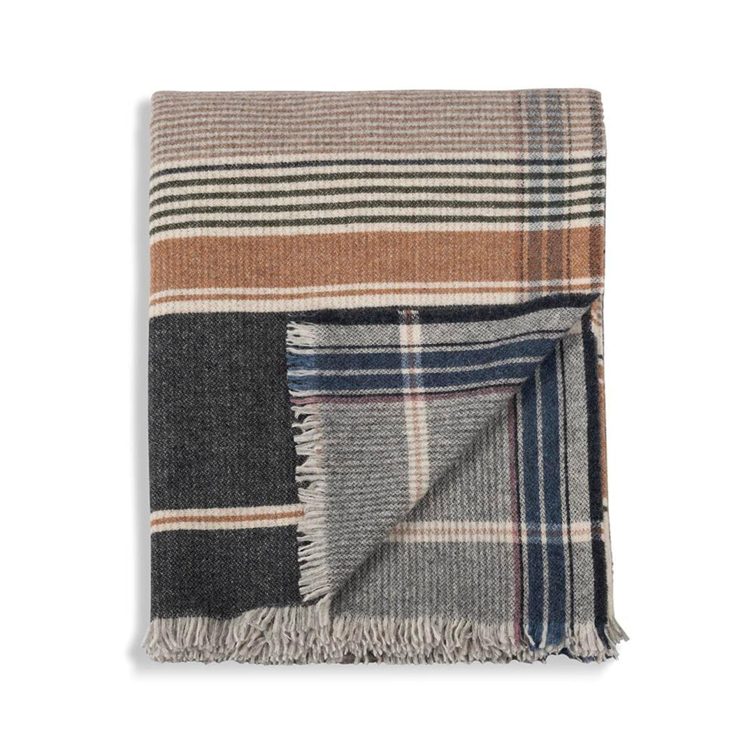 Plaid Arya - OVIO Home