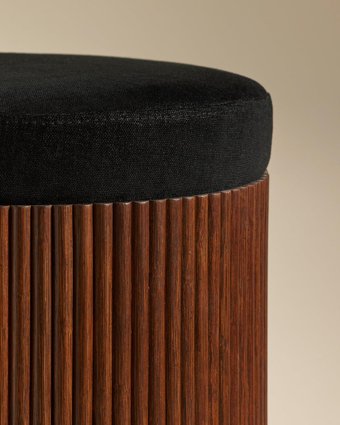 Pouf Riviera teinte Noyer - OVIO Home